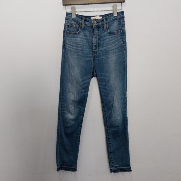 Aritzia Denim Forum The Lola High Rise Skinny Crop Size 28 - Picture 2 of 8